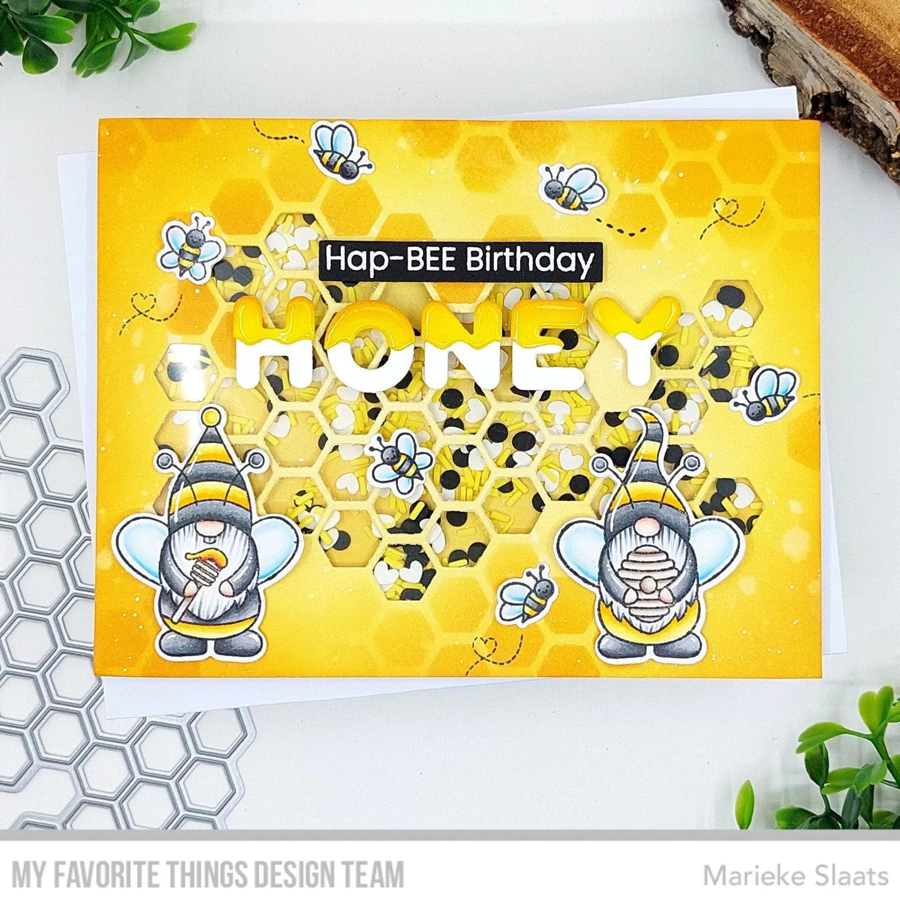 Bild 1 von My Favorite Things - Clear Stamps Buzzing with Happiness - Gnome Biene