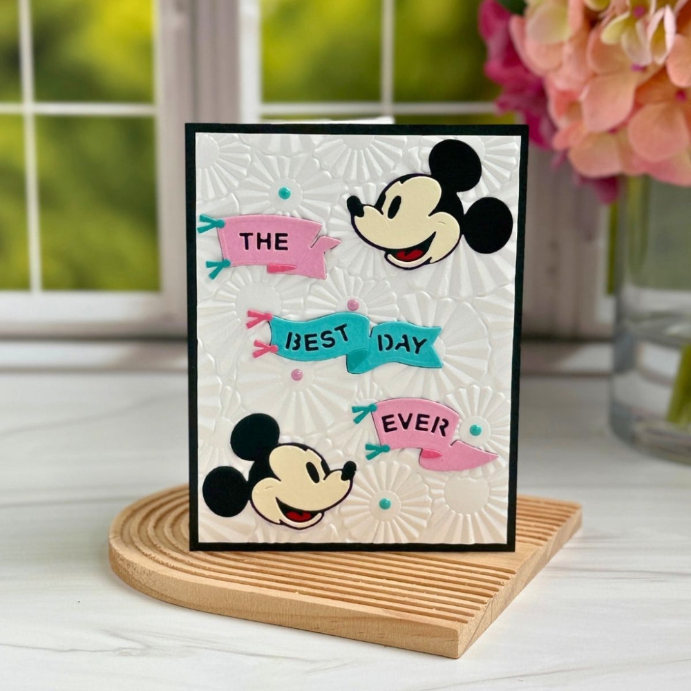 Bild 1 von Spellbinders Steamboat Willie Duo Etched Dies - Stanz-Set Mickey & Minnie Mouse