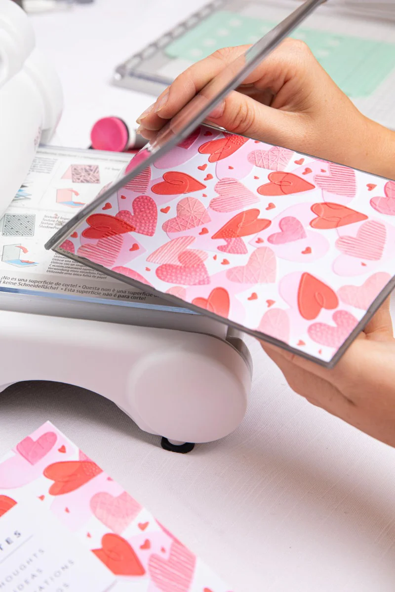 Bild 3 von Sizzix - Layered Stencils - Mark Making Hearts by Kath Breen