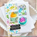 Bild 15 von Waffle Flower  Postage Collage Cupcake Stencil - Stencil-Set