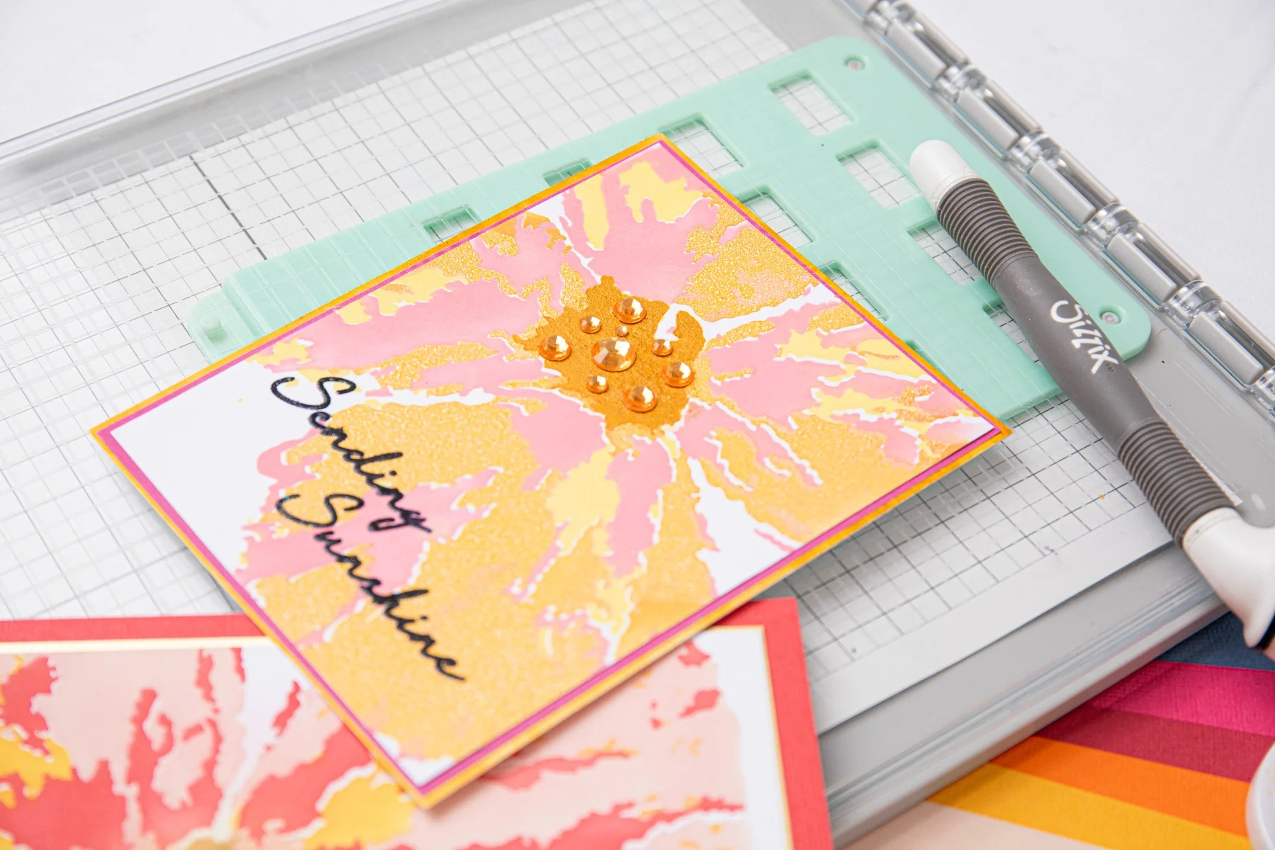 Bild 5 von Sizzix - Layered Stencils - Cosmopolitan, Floral Impressions by Stacey Park
